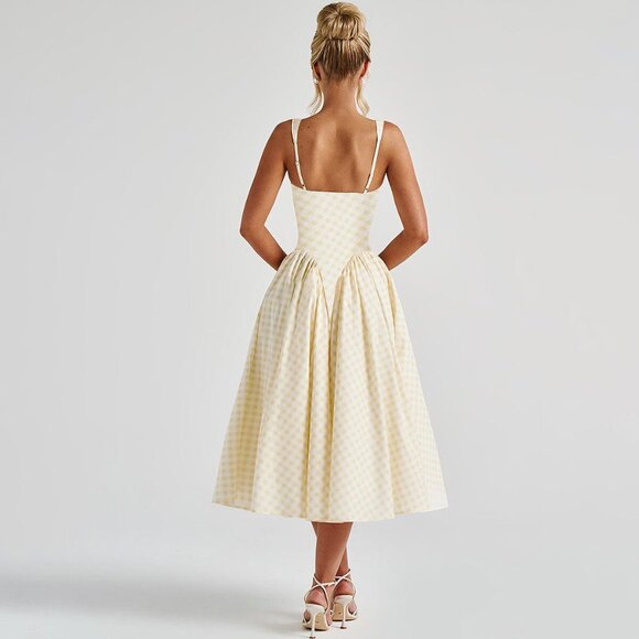 Yellow Voluminous Skirt Sundress - Picture 4 of 4